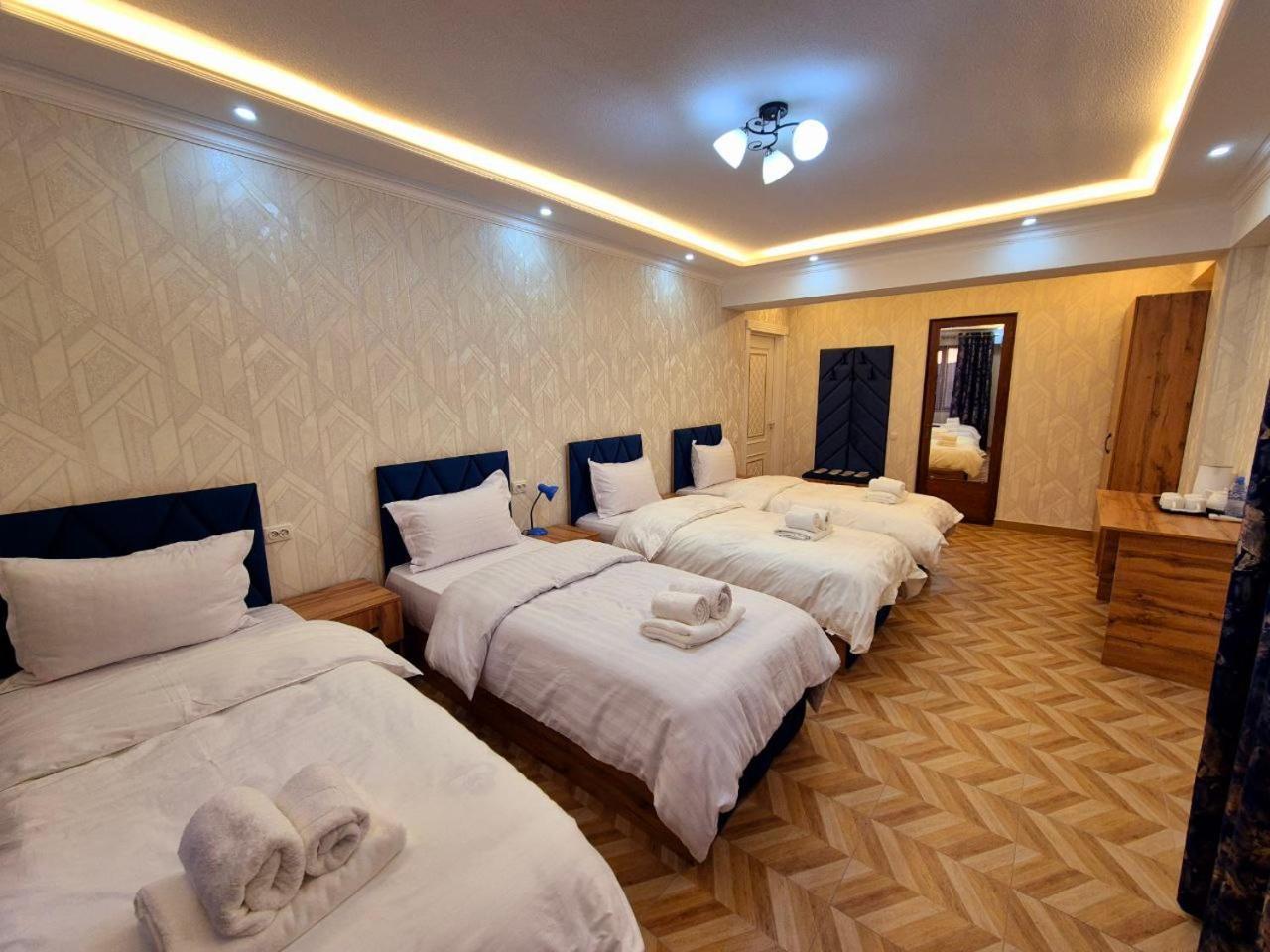 Samarkand Imron Hotel Luaran gambar