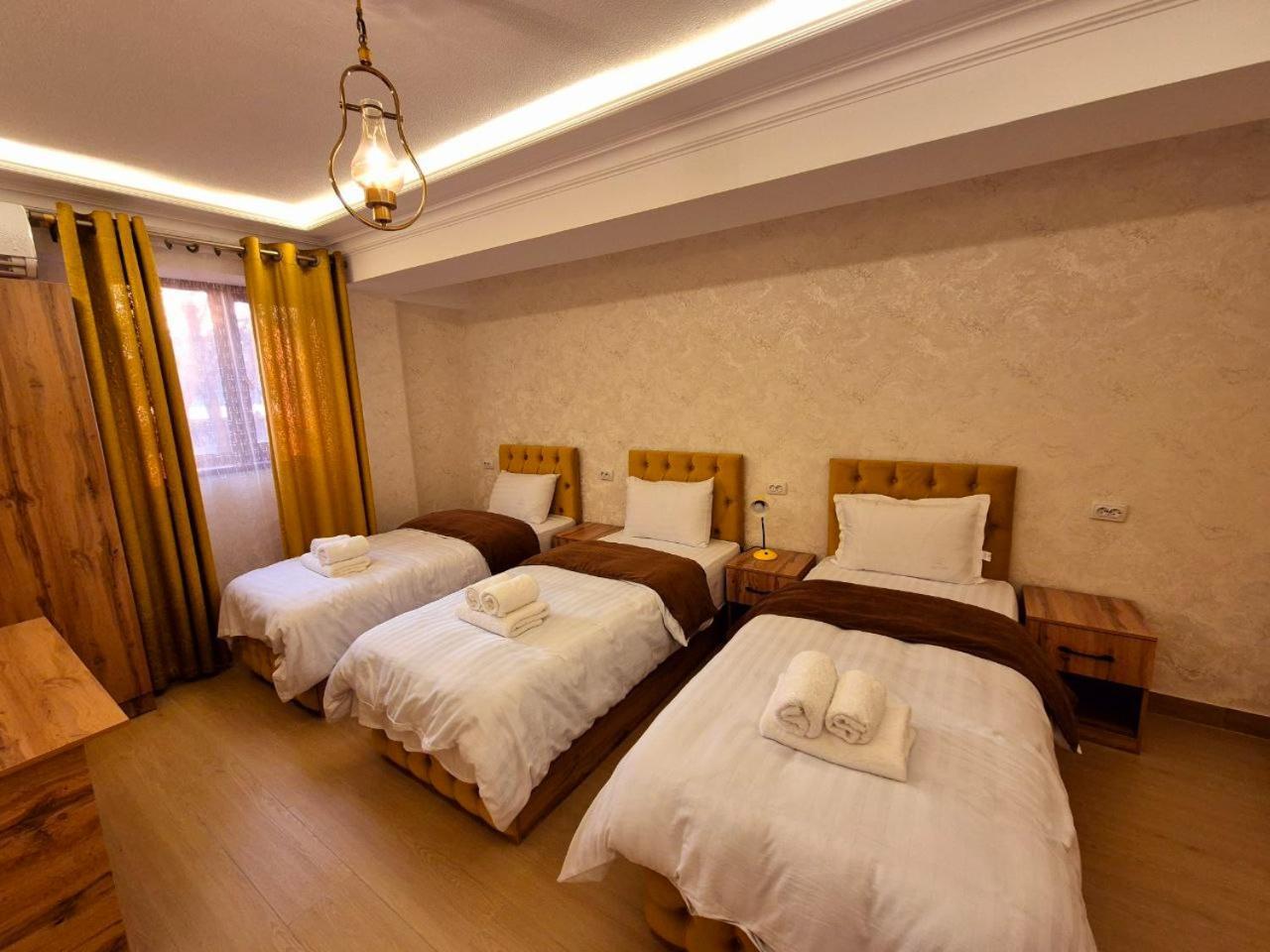 Samarkand Imron Hotel Luaran gambar