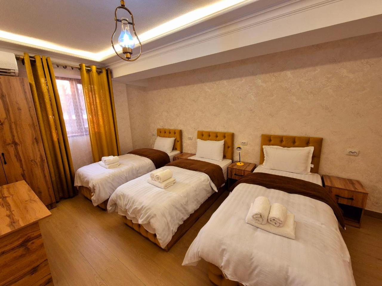 Samarkand Imron Hotel Luaran gambar
