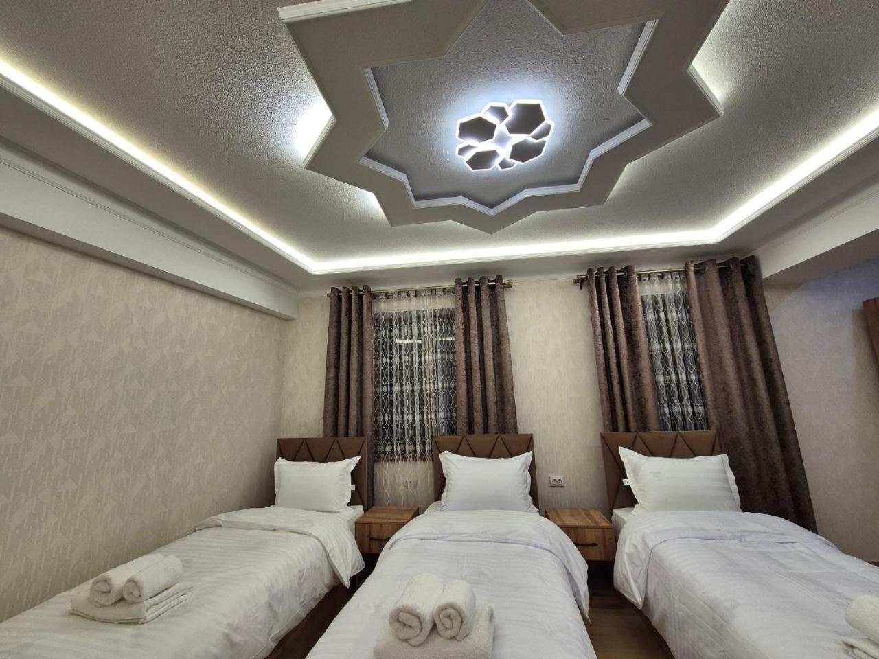 Samarkand Imron Hotel Luaran gambar