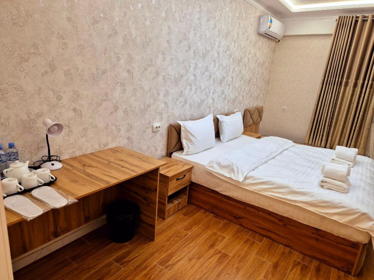 Samarkand Imron Hotel Luaran gambar