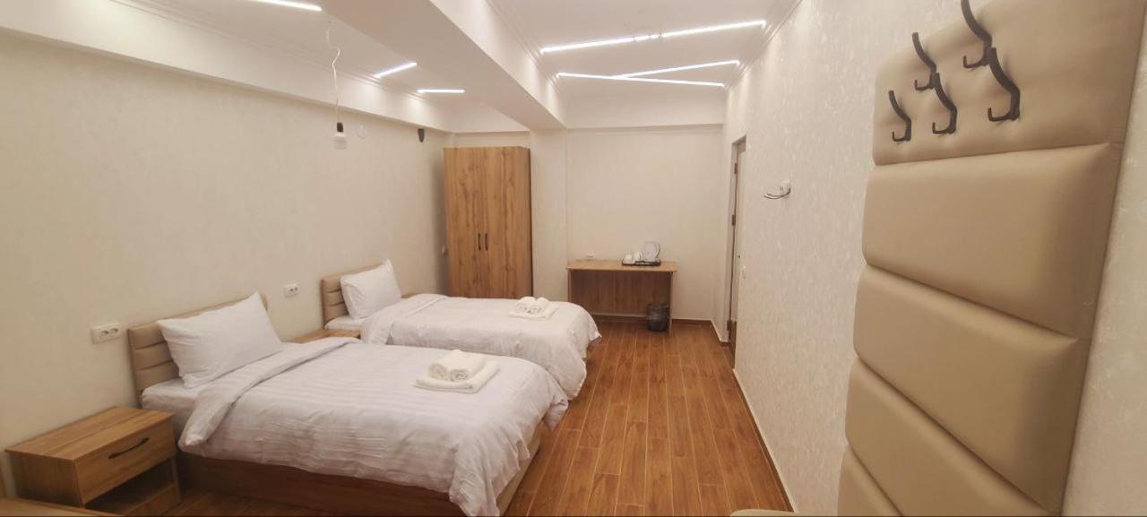 Samarkand Imron Hotel Luaran gambar