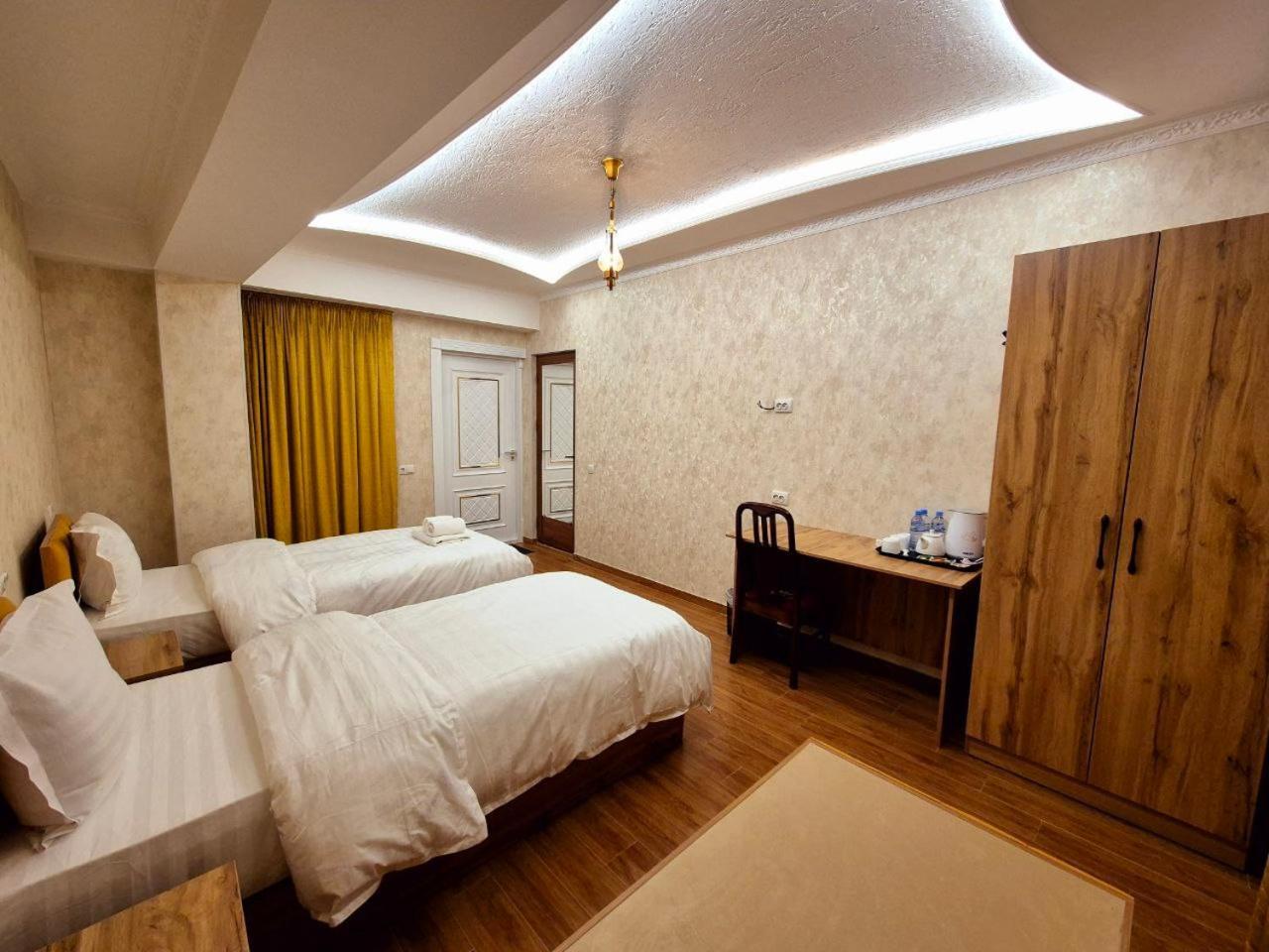 Samarkand Imron Hotel Luaran gambar
