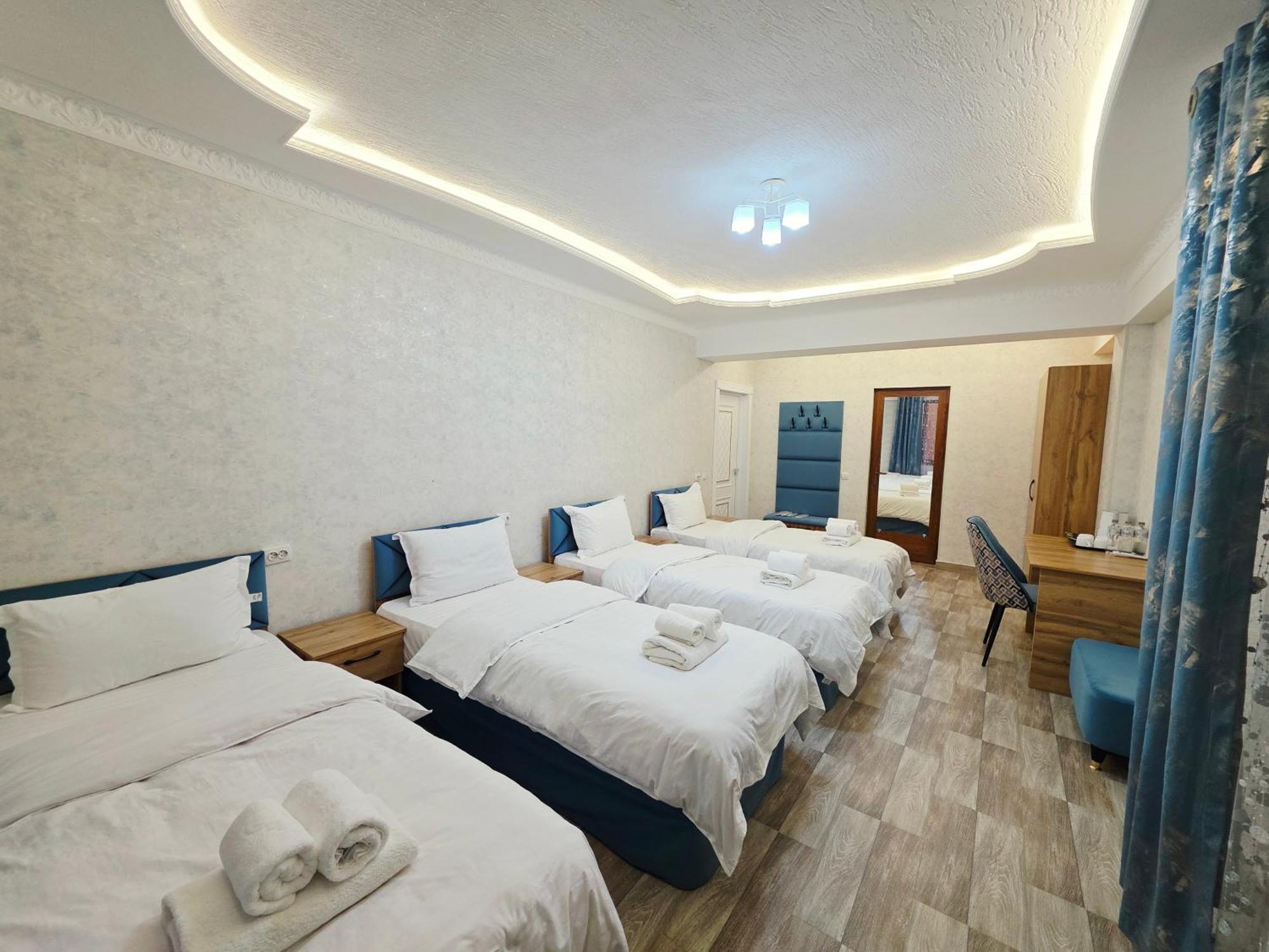 Samarkand Imron Hotel Luaran gambar