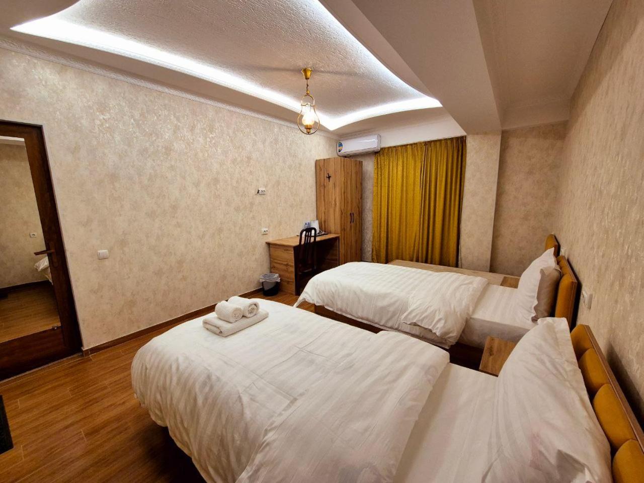 Samarkand Imron Hotel Luaran gambar