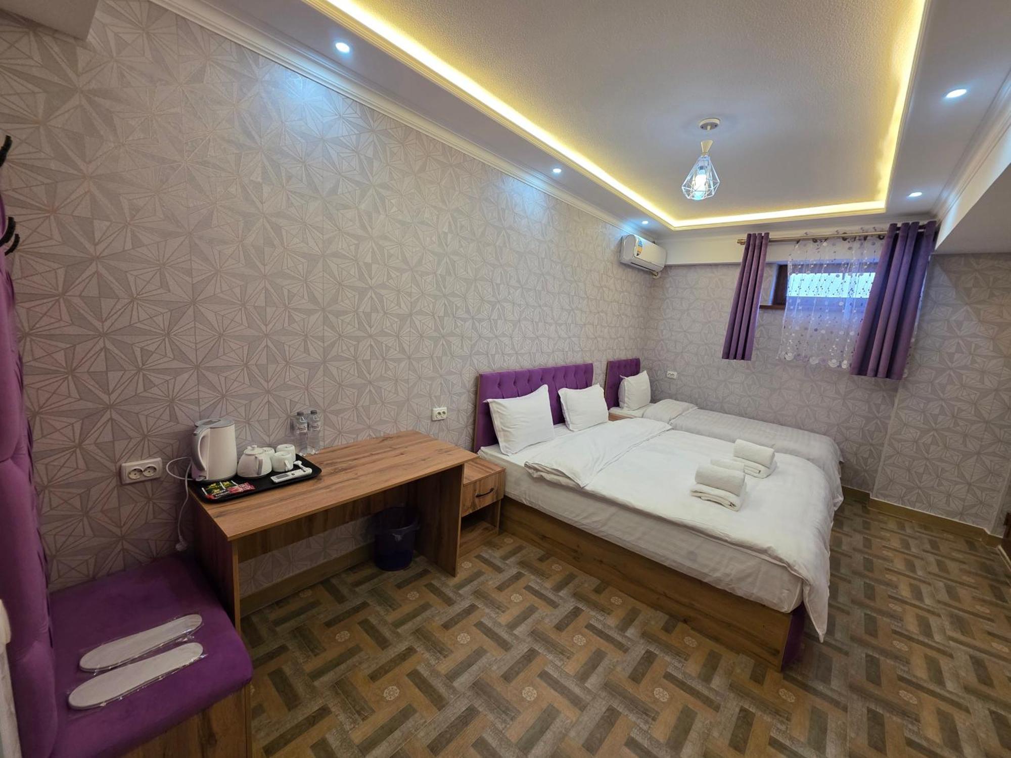 Samarkand Imron Hotel Luaran gambar