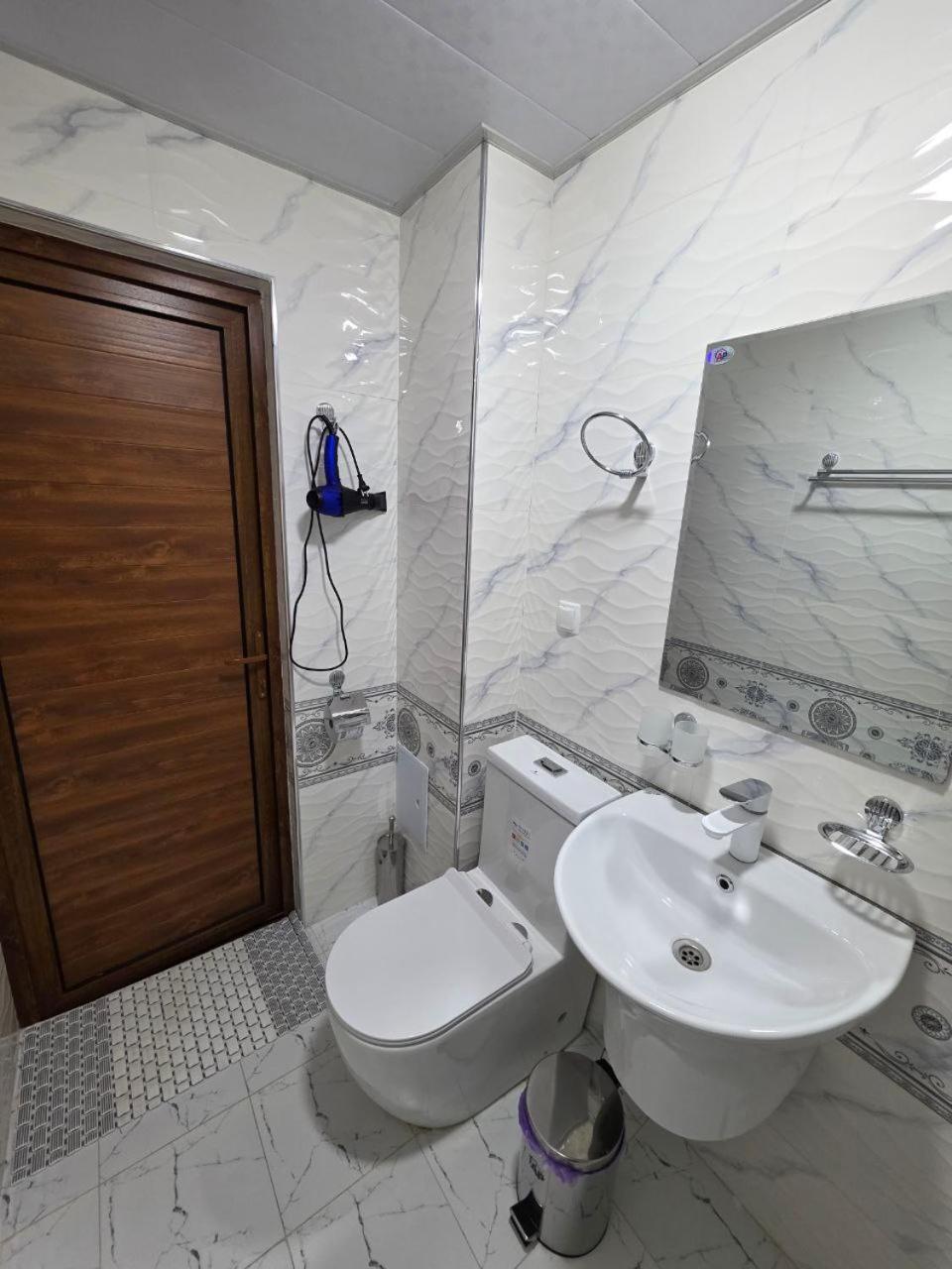 Samarkand Imron Hotel Luaran gambar