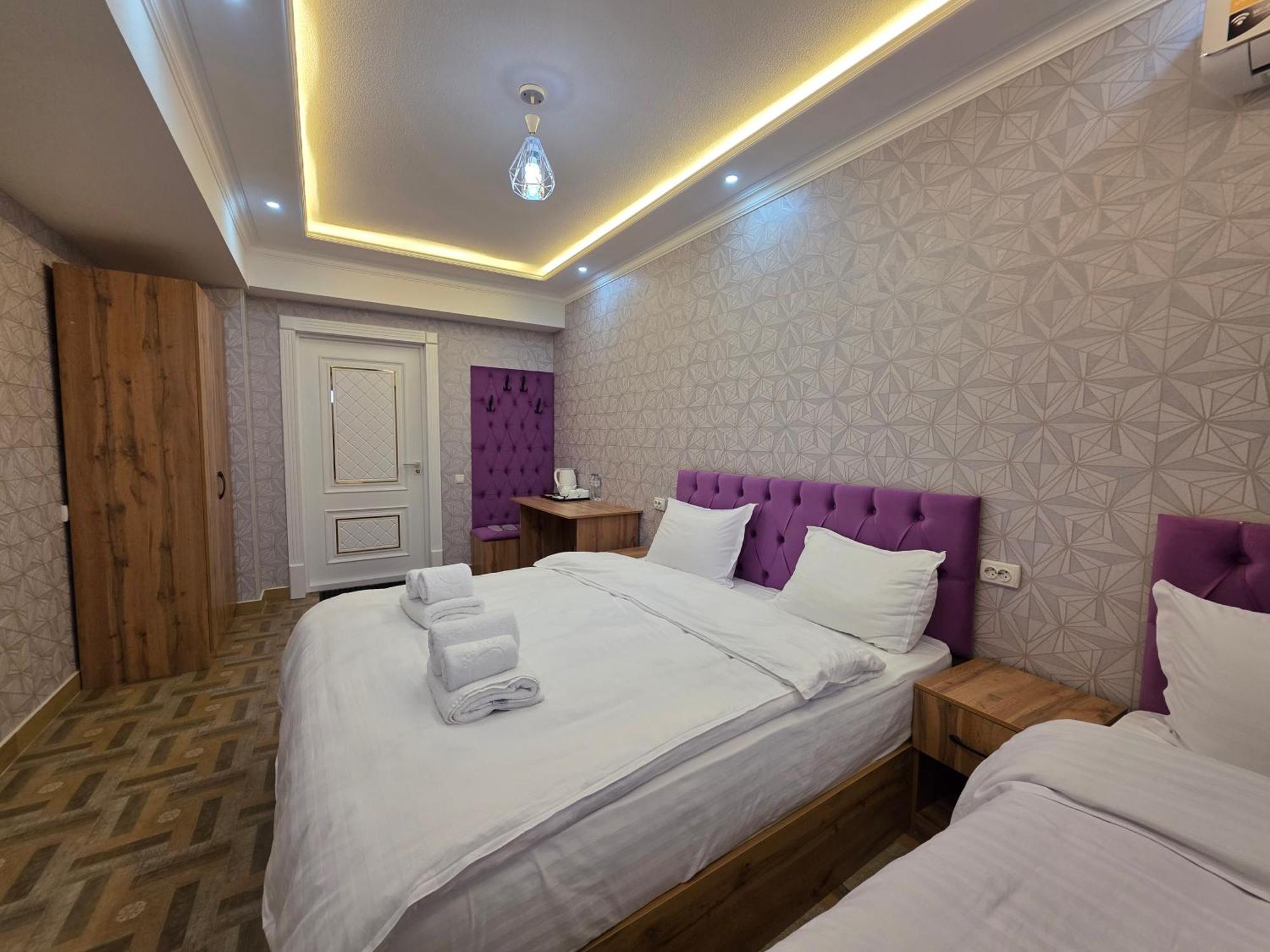 Samarkand Imron Hotel Luaran gambar